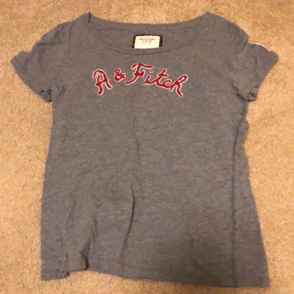 Abercrombie & Fitch grey shirt